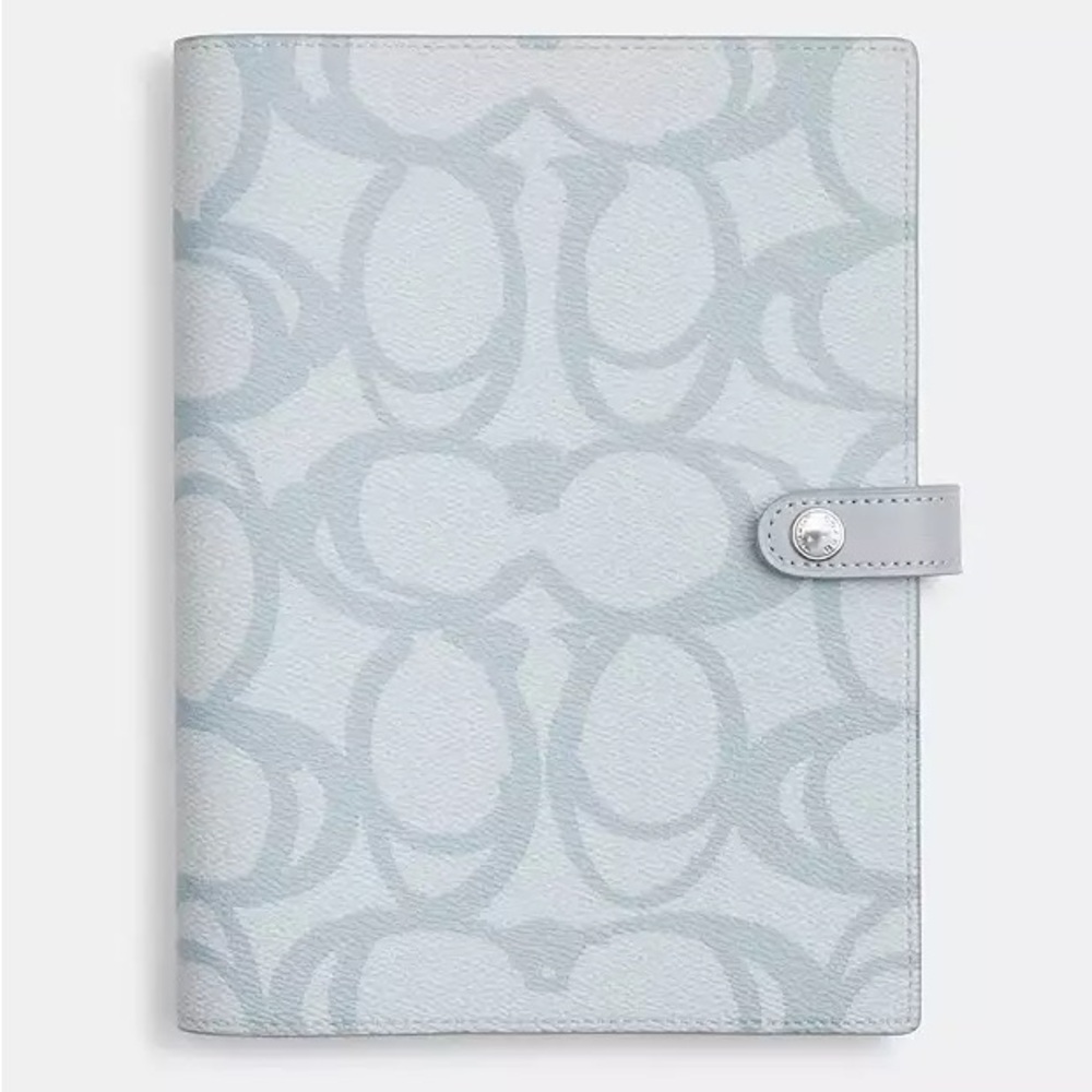 🦋SOLD🦋 Coach Notebook - Picture 4 of 5